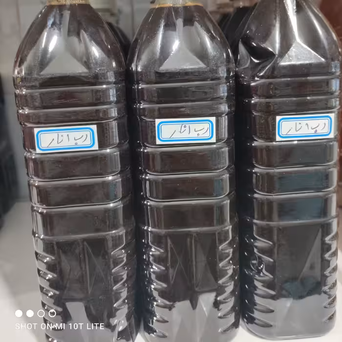 رب انار خونگی با طعم ملس،پخت به شیوه سنتی و بهداشتی