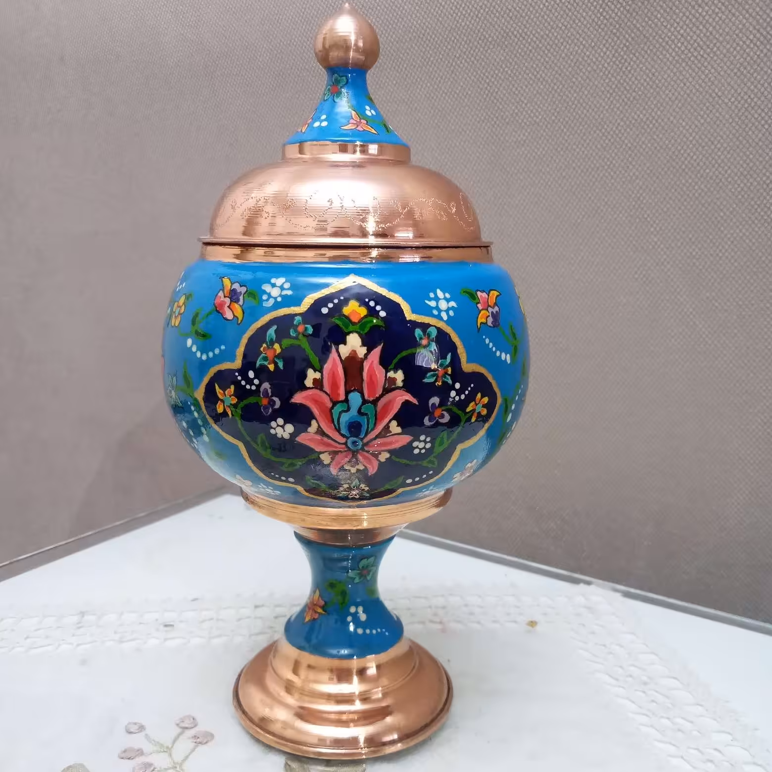 قندان مس و پرداز   با طول 20 سانتی متر 