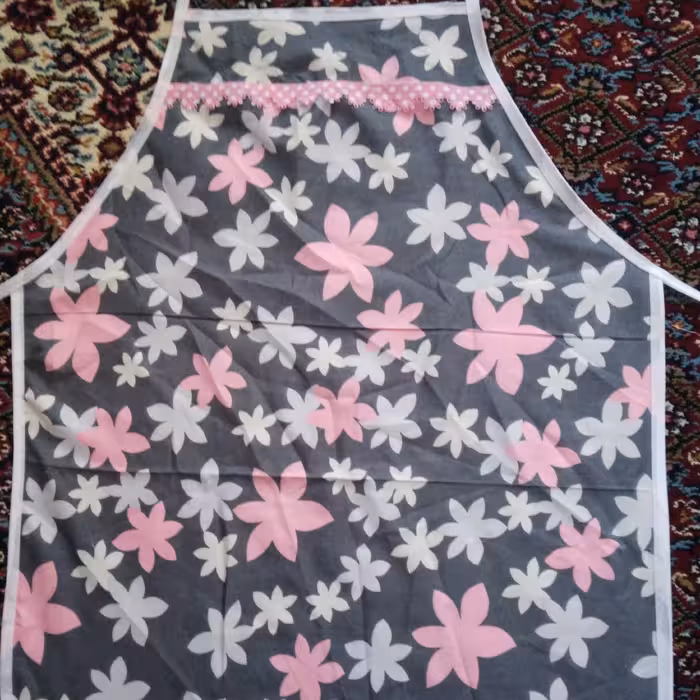 پیش بند آشپزخانه  دو لایه  پارچه نخ پنبه و لایه دوم مشما 