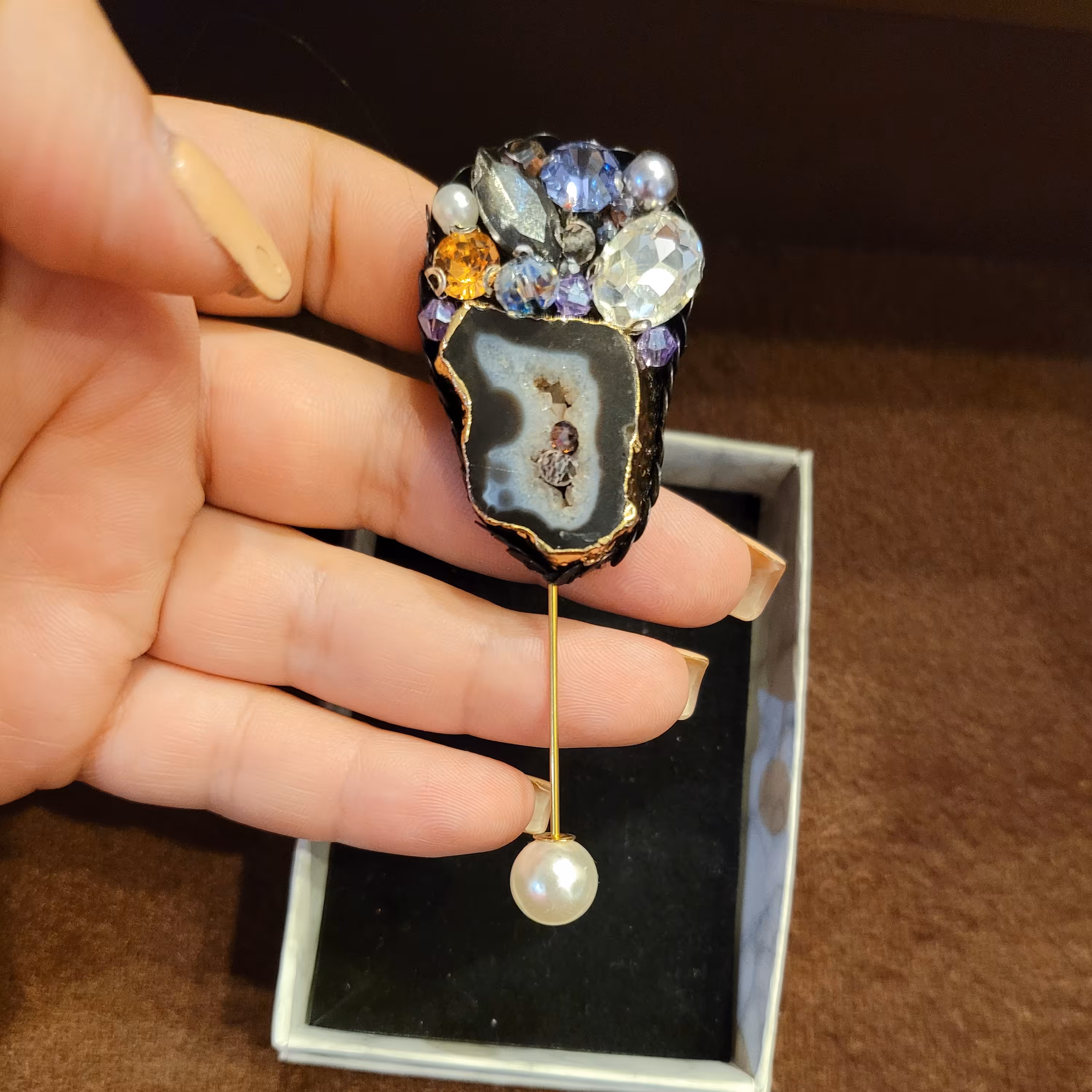 گلسینه جواهر دوزی با سنگ طبیعی ژئود کد555