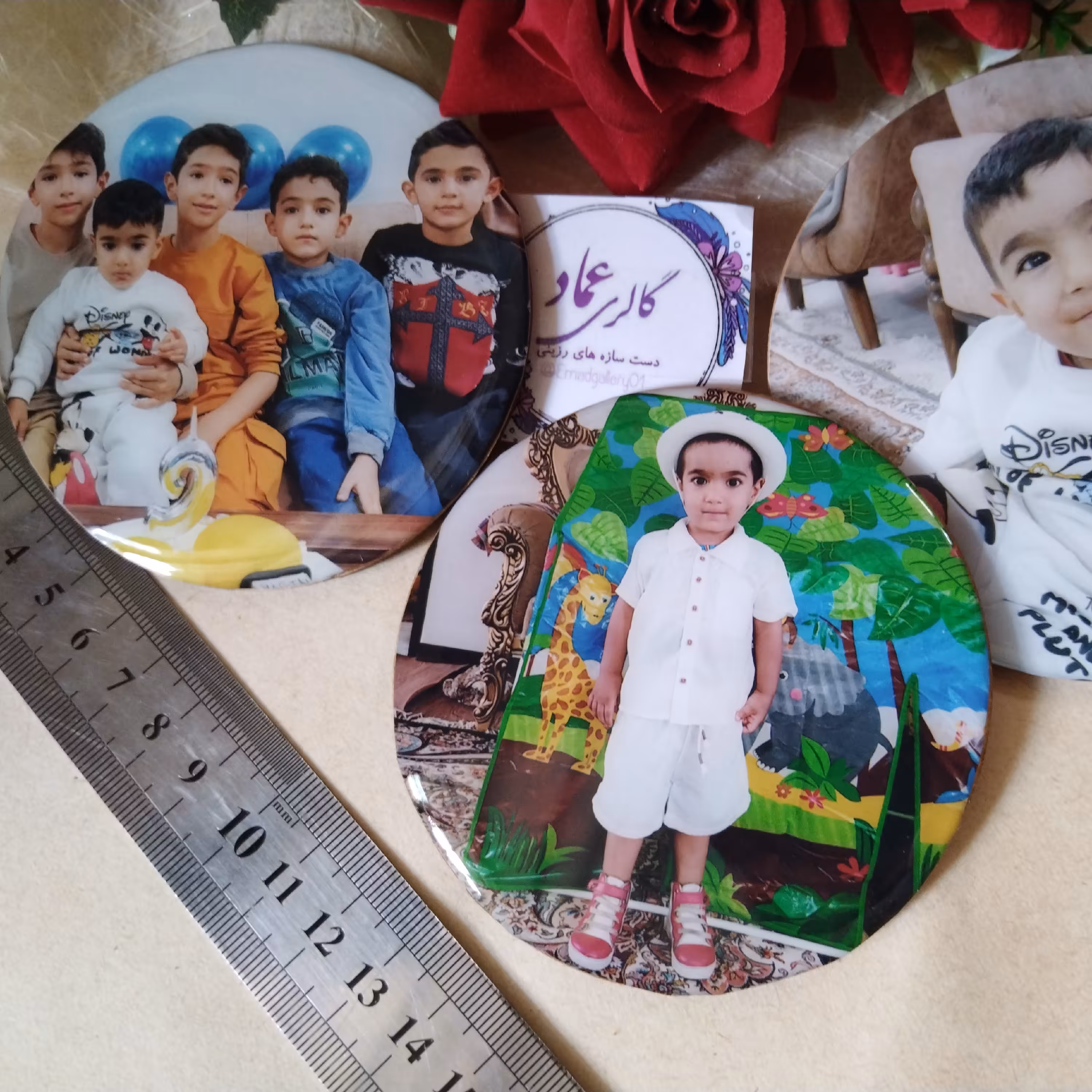 مگنت رزینی در سایز حدود  7 در 10  ماندگاری بسیار بالا و باکیفیت مناسب هدیه