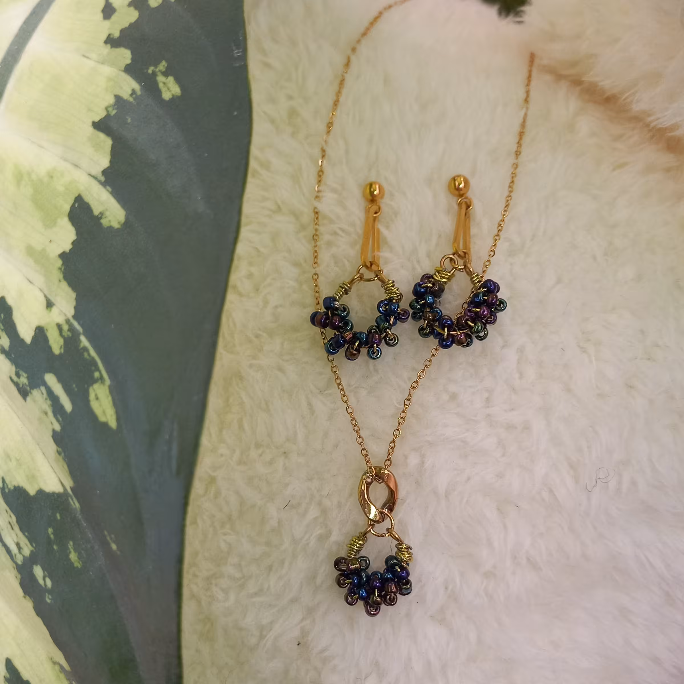نیم ست جذاب   حلقه ای گردنبند و گوشواره استیل🥰💎