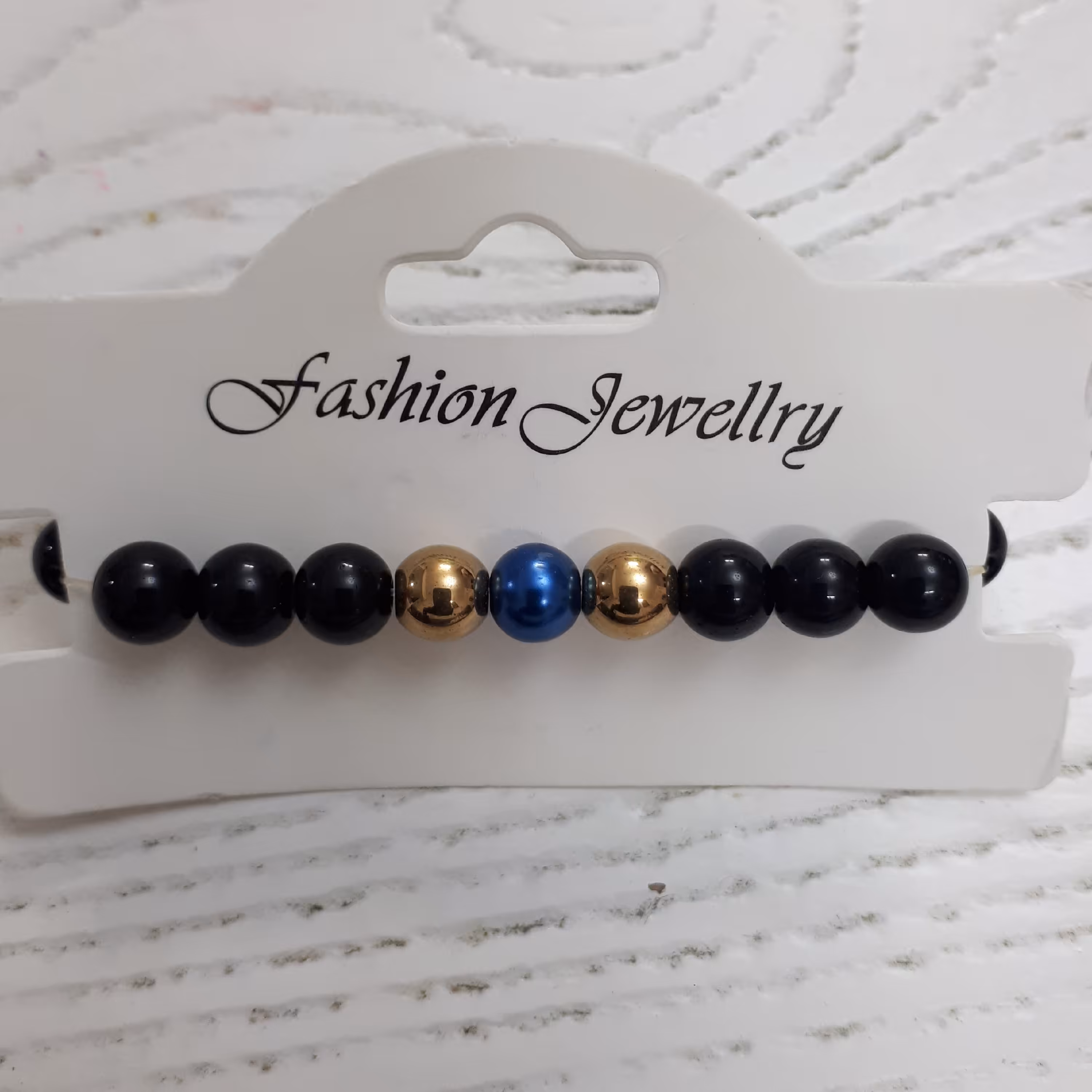 دستنبد مرواریدی مات