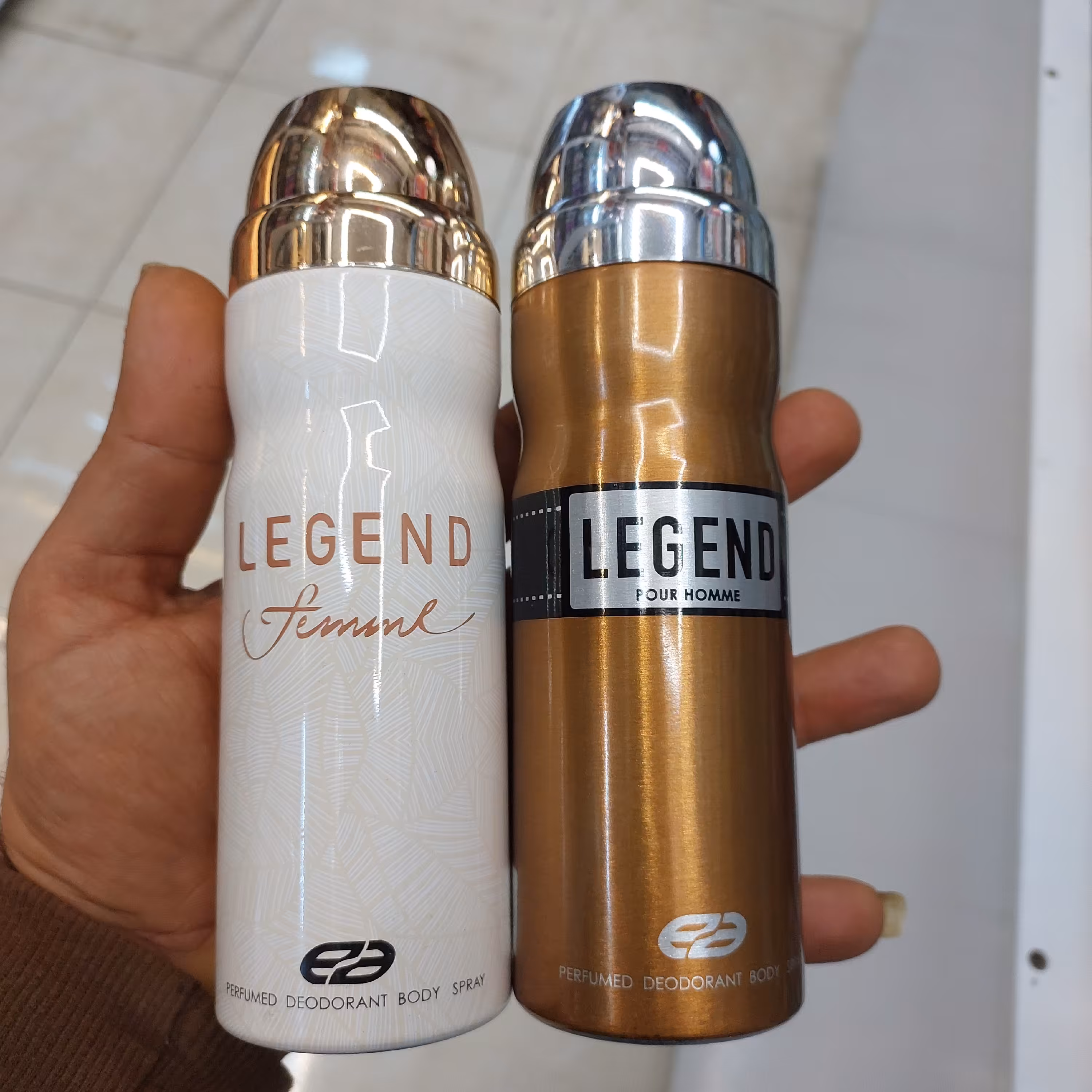 اسپری خوشبو کننده بدن ولباس عماد آرا در رایحه های زنانه ومردانه