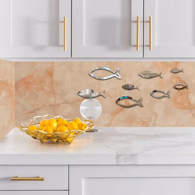 اینه طرح ماهی