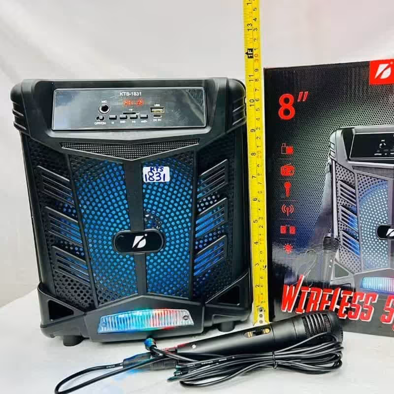 اسپیکر بلوتوث دار قابل حمل همراه با رقص نور و میکروفون مدل KTS-1831