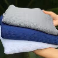 شال کتون پلیسه ریز وارداتی  ریشه پرزی در 12 رنگ جذاب سبک و عالی اصلا لیز نیست 