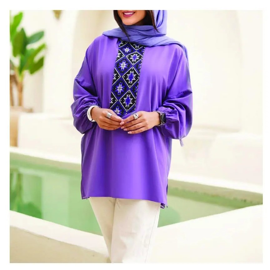 پانچ زنانه آدرینا