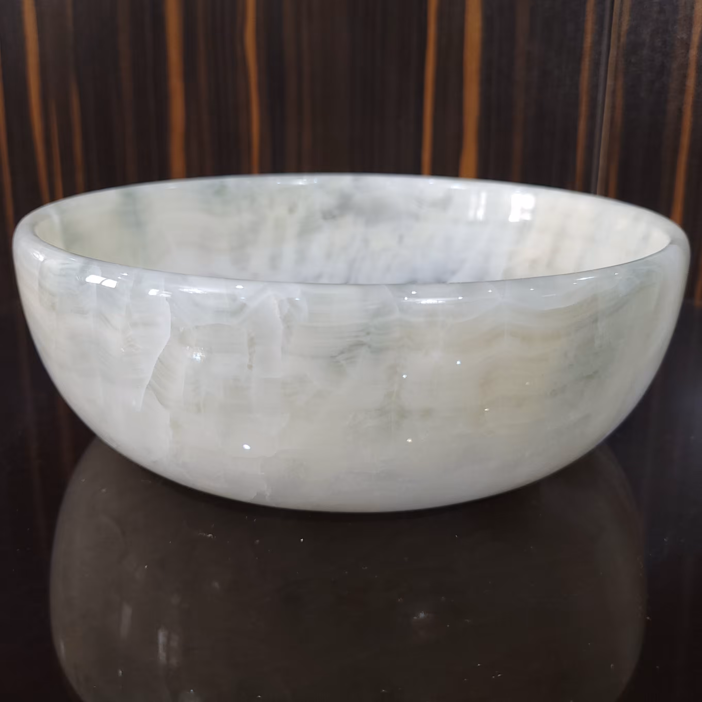 ظرف سنگ مرمر سفید 