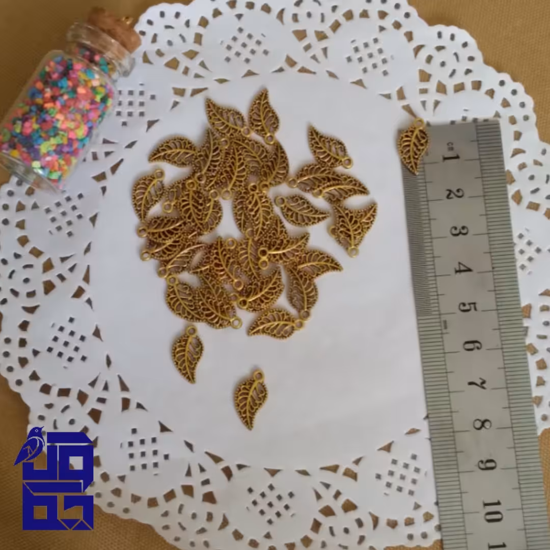 خرجکار مدل برگ توری طلایی بصورت پک 10 عددی