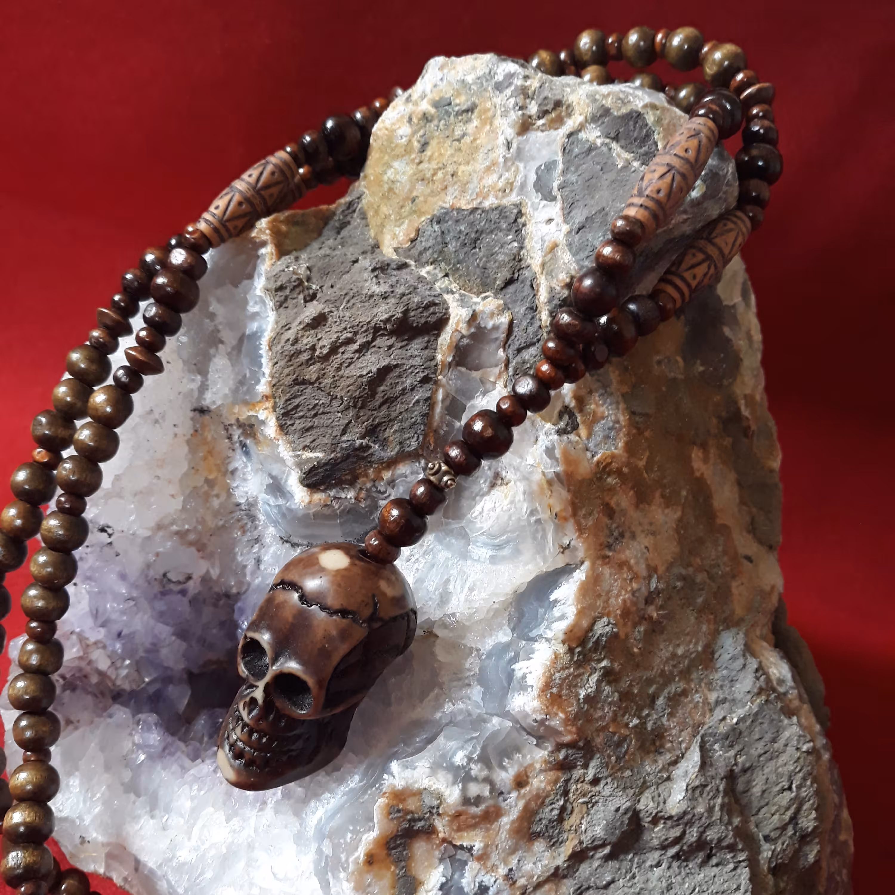 گردنبند اسپرت اسکلت