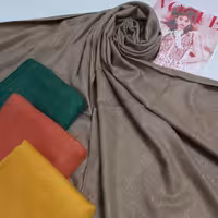 شال  ضخیم پاییزی 