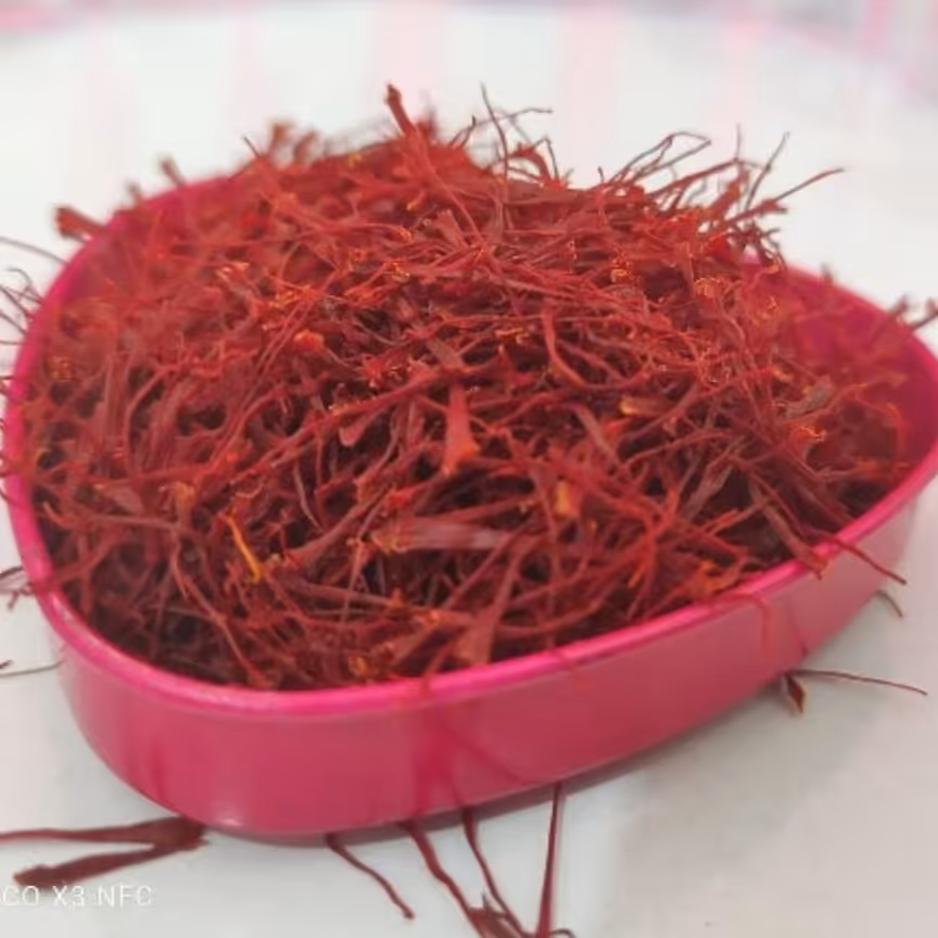 زعفران  قائنات( نیم گرمی) 