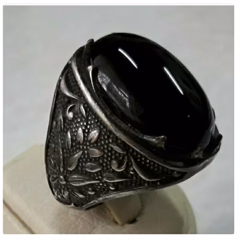 انگشتر درجه یک اونیکس با رکاب بسبار زیبا