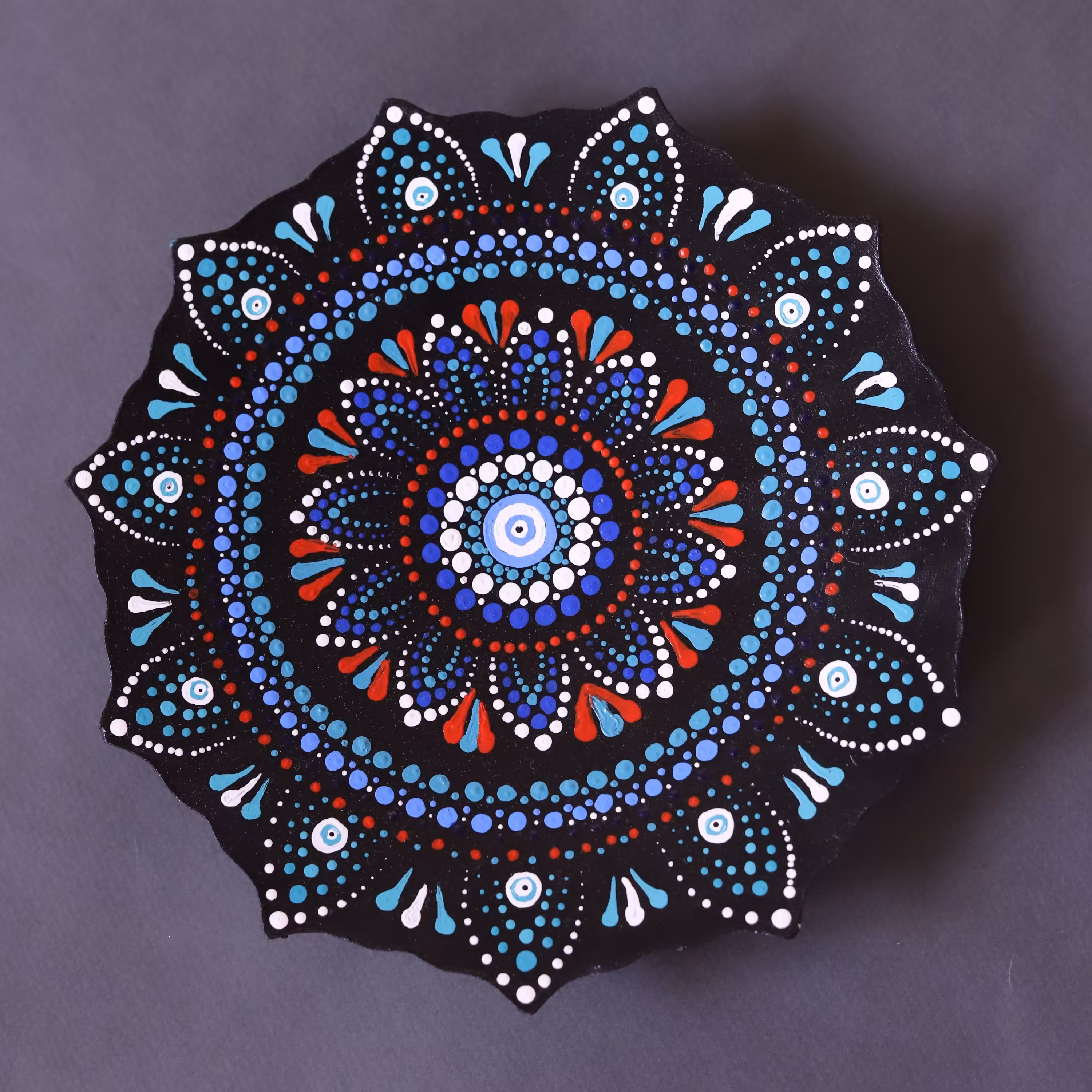 دیوارکوب دات ماندالا