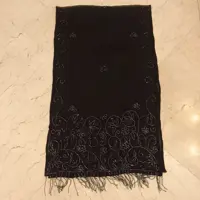 شال حریر مشکی مجلسی منجوق دوزی کار دست سرمه ای مونجوق دوزی