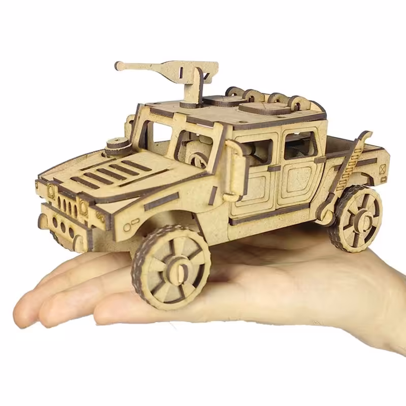  پازل ساختنی مدل نفر بر نظامی