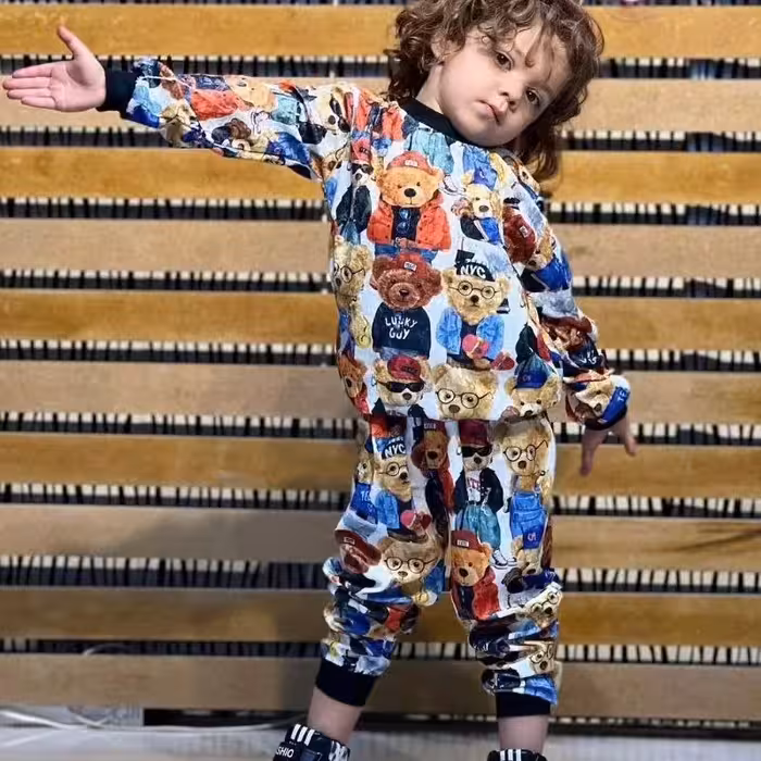 ست مخمل بچگونه.ست مخمل اسپرت.مخمل دخترونه و پسرونه .ست دخترونه