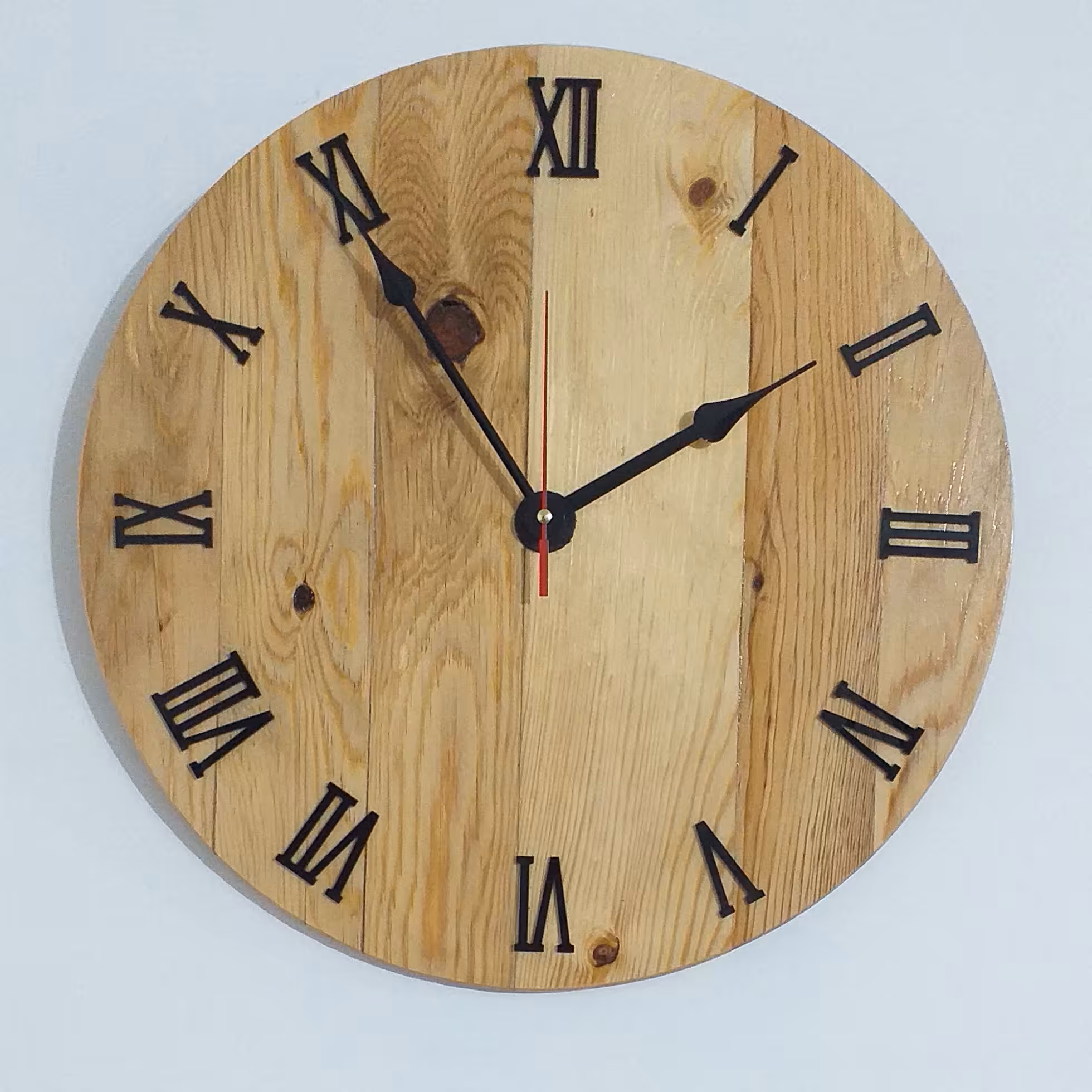 ساعت دیواری کاملا چوبی پس کرایه