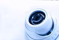 عکس دوربین مدار بسته سفید | گرافیک با طعم تربچه