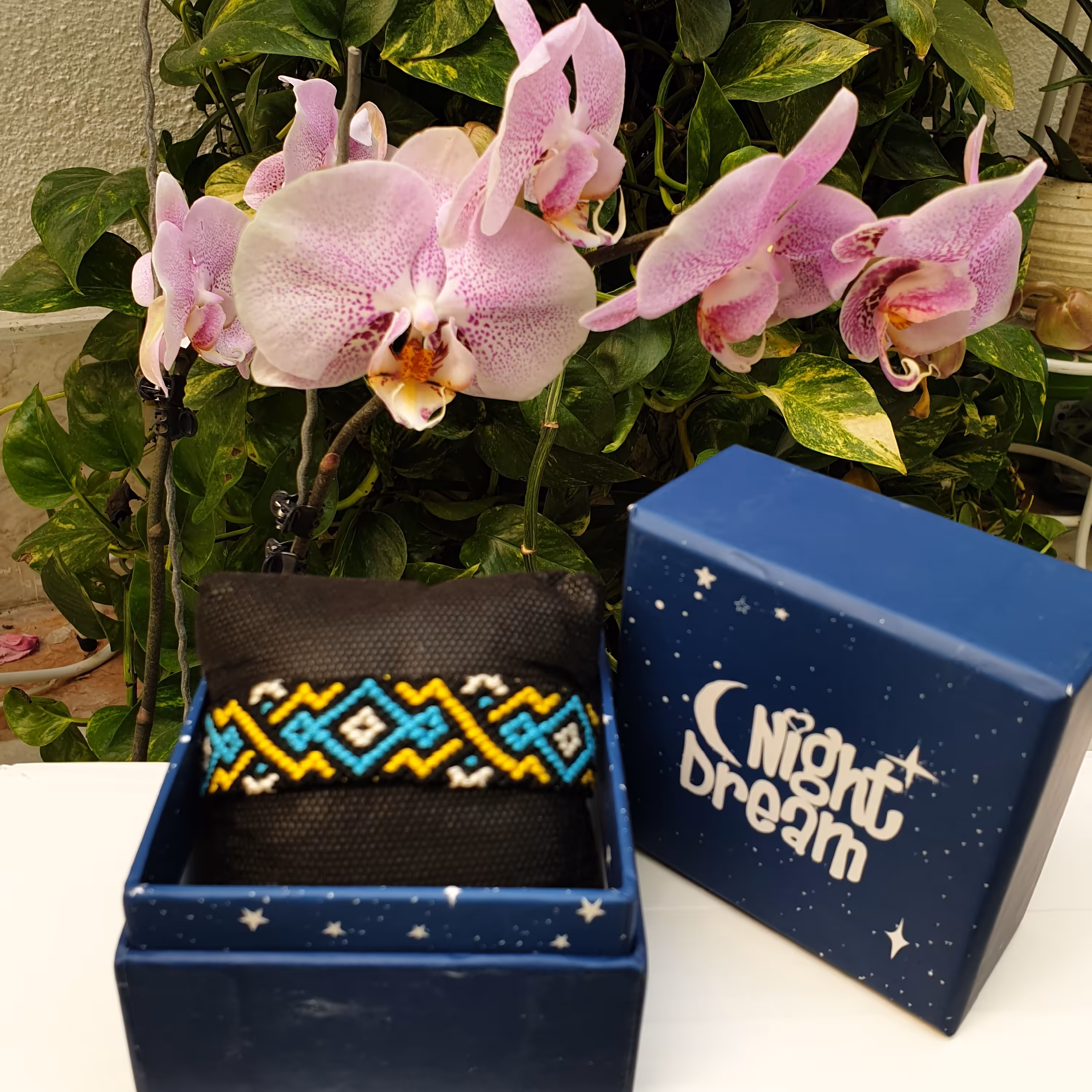 دستبنددستبافت بهاری