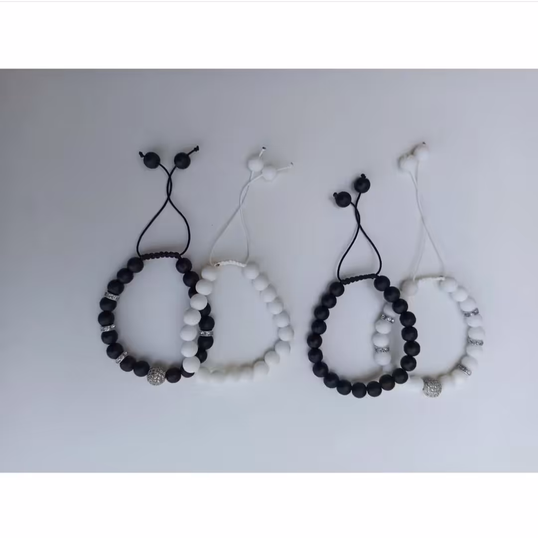 ست دستبند اونیکس  (دستبند اونیکس ساده و اونیکس با گوی سوارسکی و رینگ نگین دار)