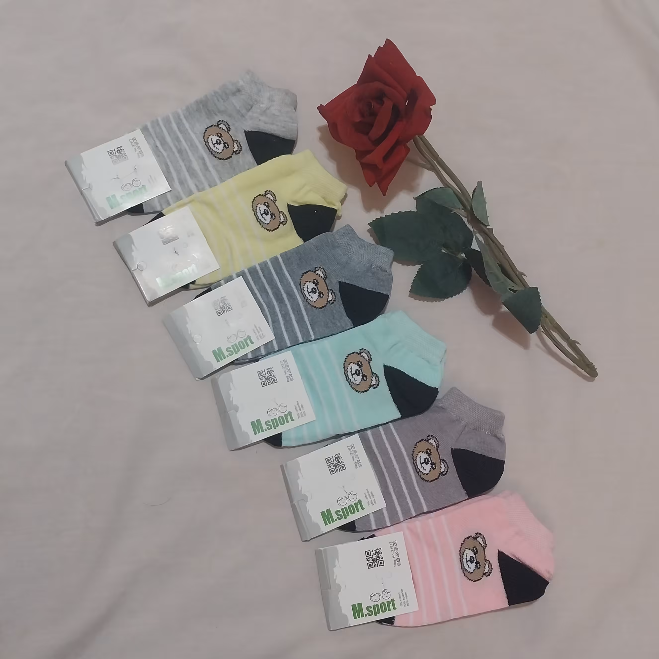 جوراب بچگانه اسپرت خرسی