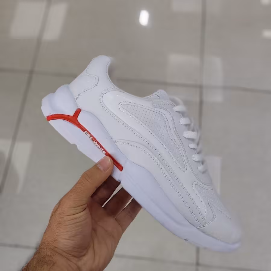 کفش پیاده روی مردانه مدل   NOV-BK  کفی ترموپلاستیک پلی اورتان نرم و راحت وانعطافپذیر مقاوم دربرابرسایش باقابلیت گردش هوا