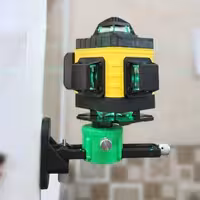 تراز لیزری 4 بعدی 16 لاین دیوالت با تجهیزات و کیف کامل