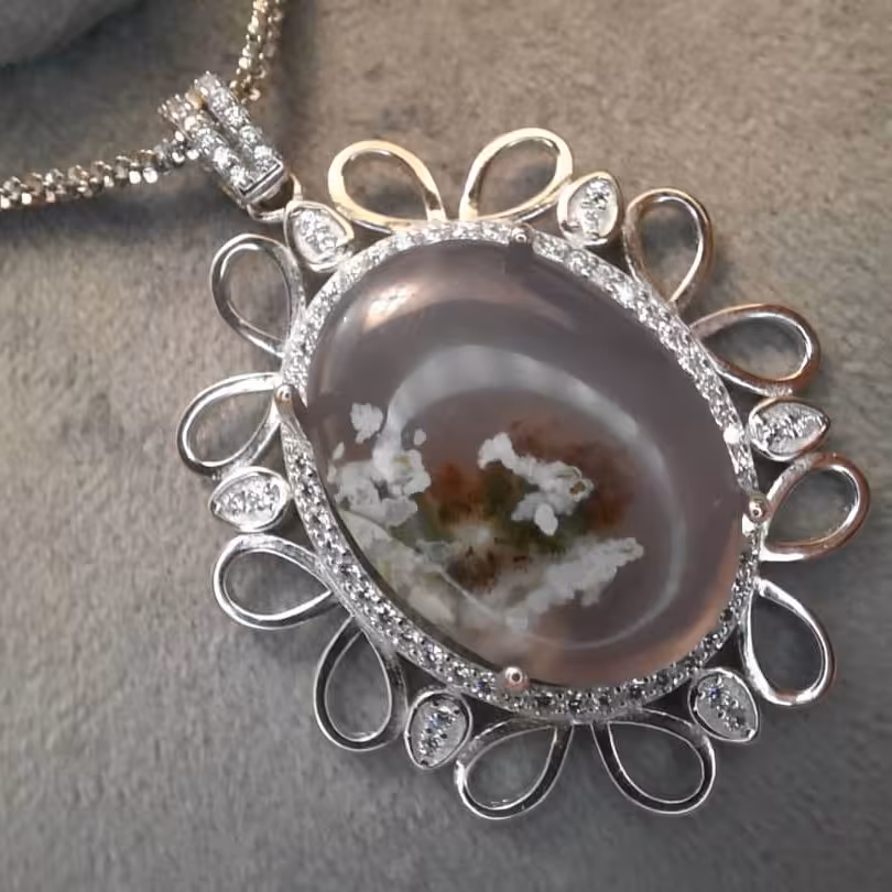 گردن آویز  شجرشکوفه