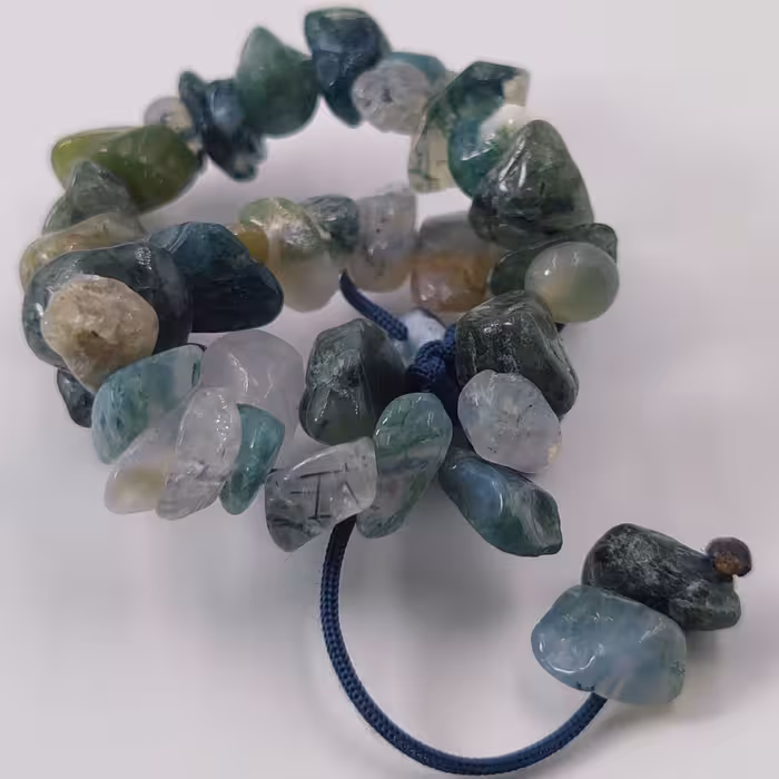 دستبند ساخته شده از سنگ عقیق خزه ای معدنی