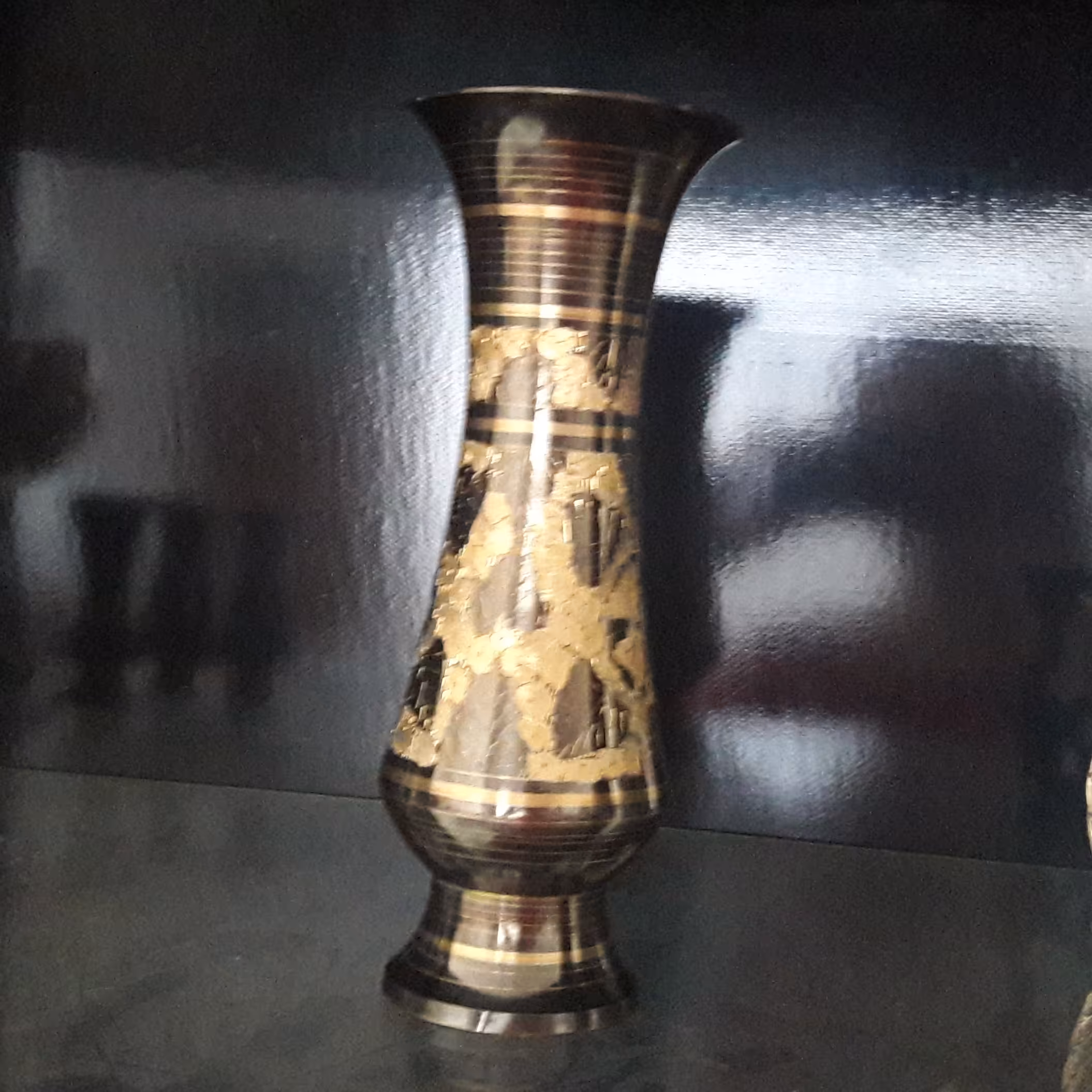 گلدان برنز هندی تکی
