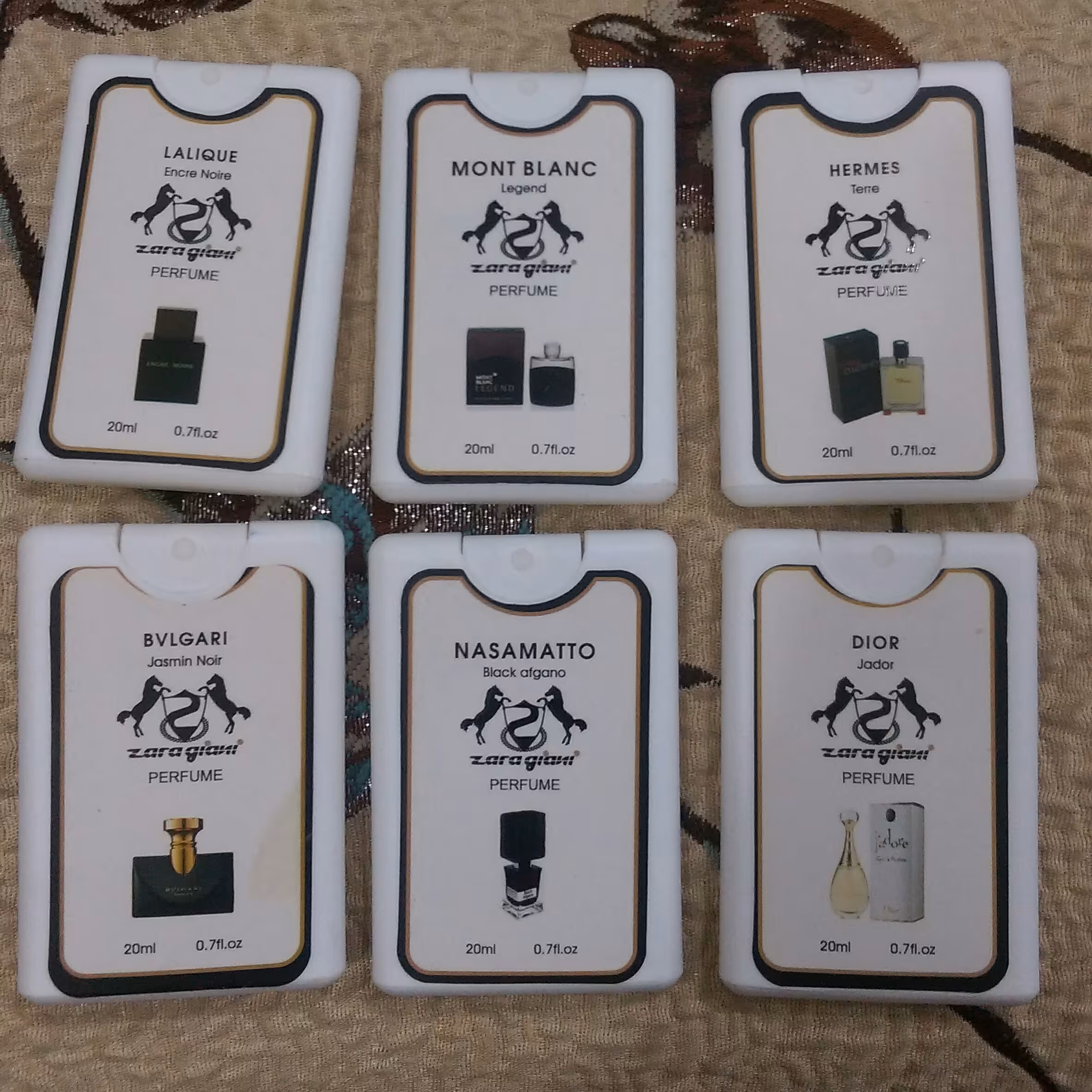 ادکلن جیبی با اسانس طبیعی(یک عدد)