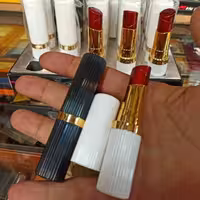 فندک طرح رژ لب