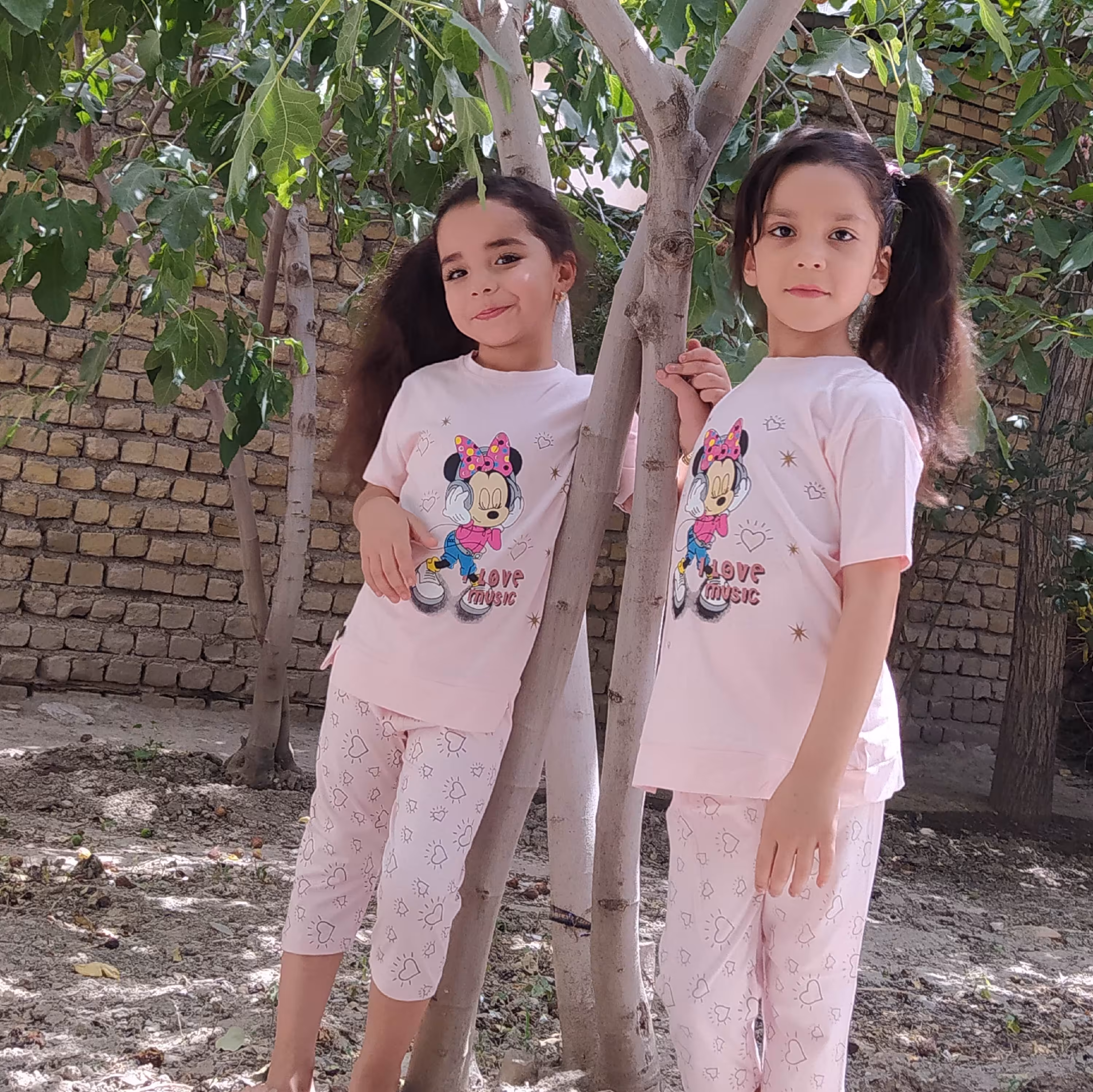 بلوز شلوارک دخترانه در رنگ بندی
