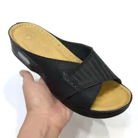 صندل طبی زنانه مارک مهتاب (ارسال رایگان)رویه چرم صنعتی زیره پیو.صددرصد طبی. دردو رنگ   37تا41