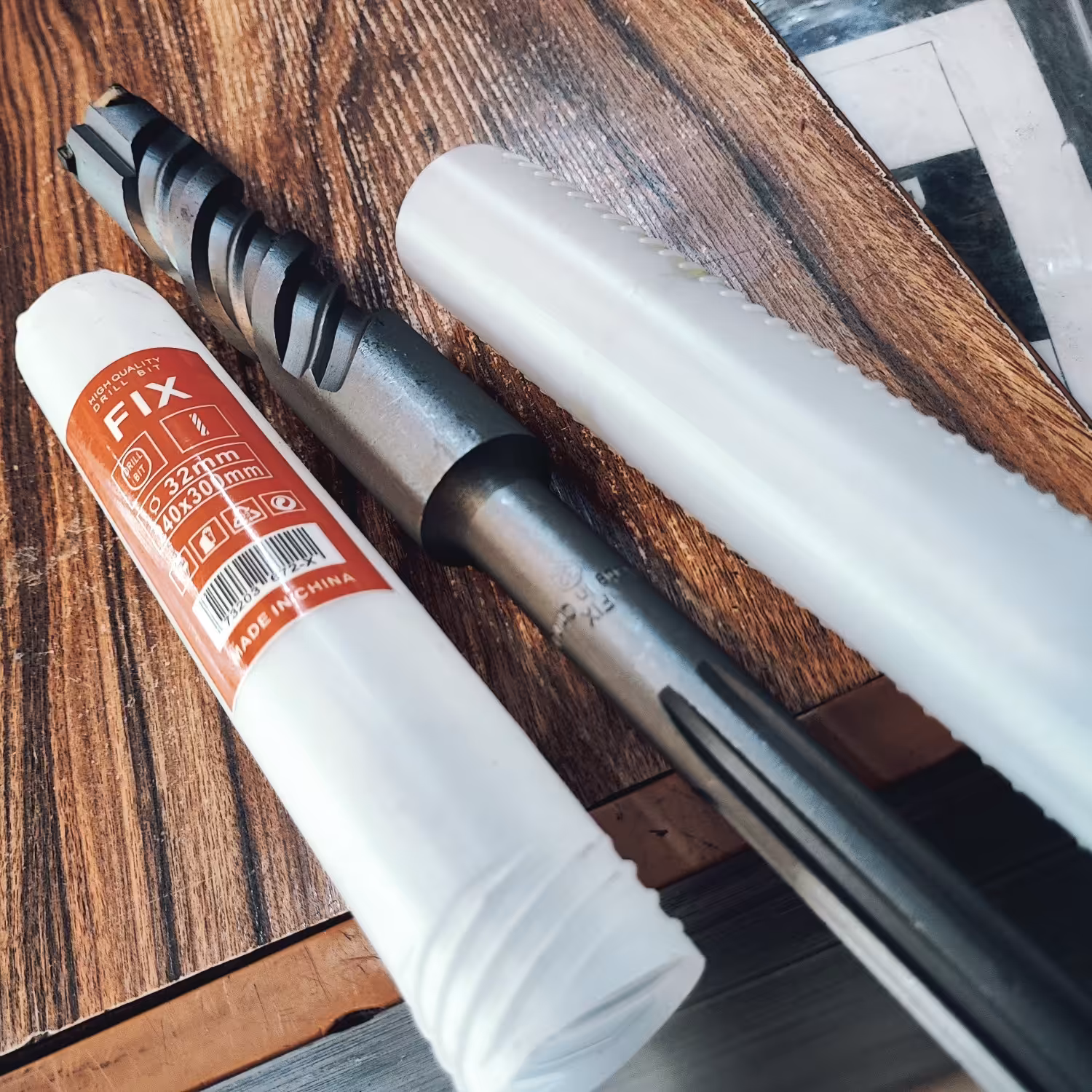 مته الماسه پنج شیار چهارپر سایز 32 با طول 30 سانتی متر برند فیکس FIX