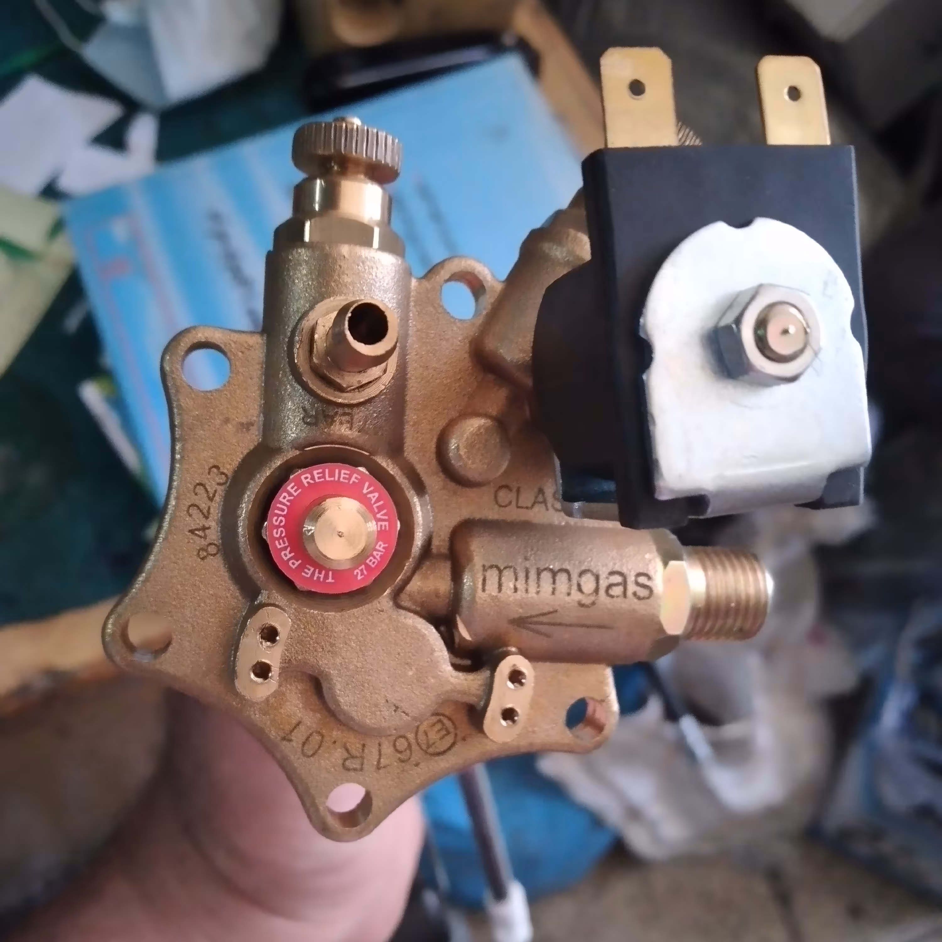 شیر مرکب کپسول گاز ال پی جی 