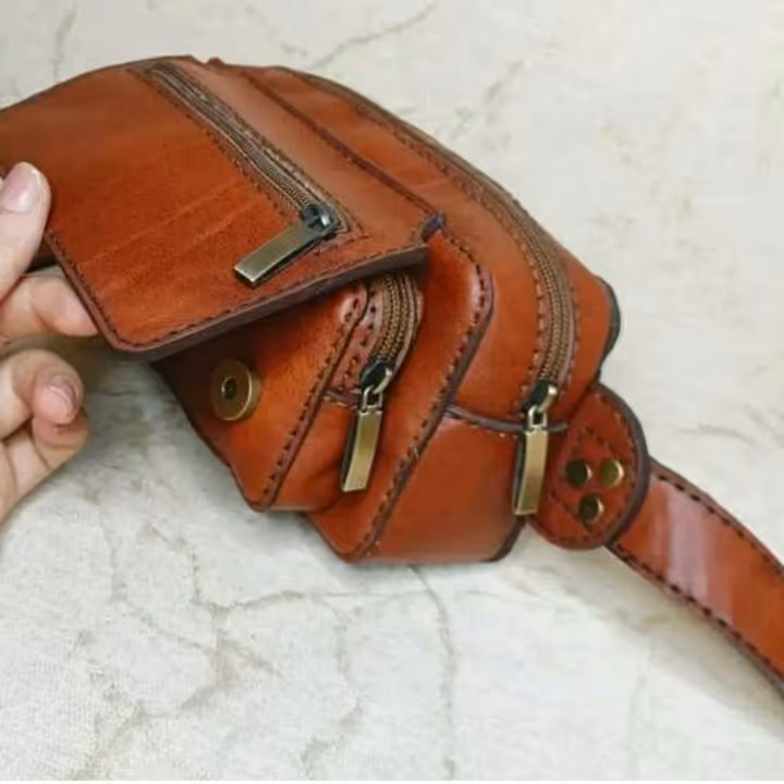 کیف کمری با چرم طبیعی گاوی دست دوز