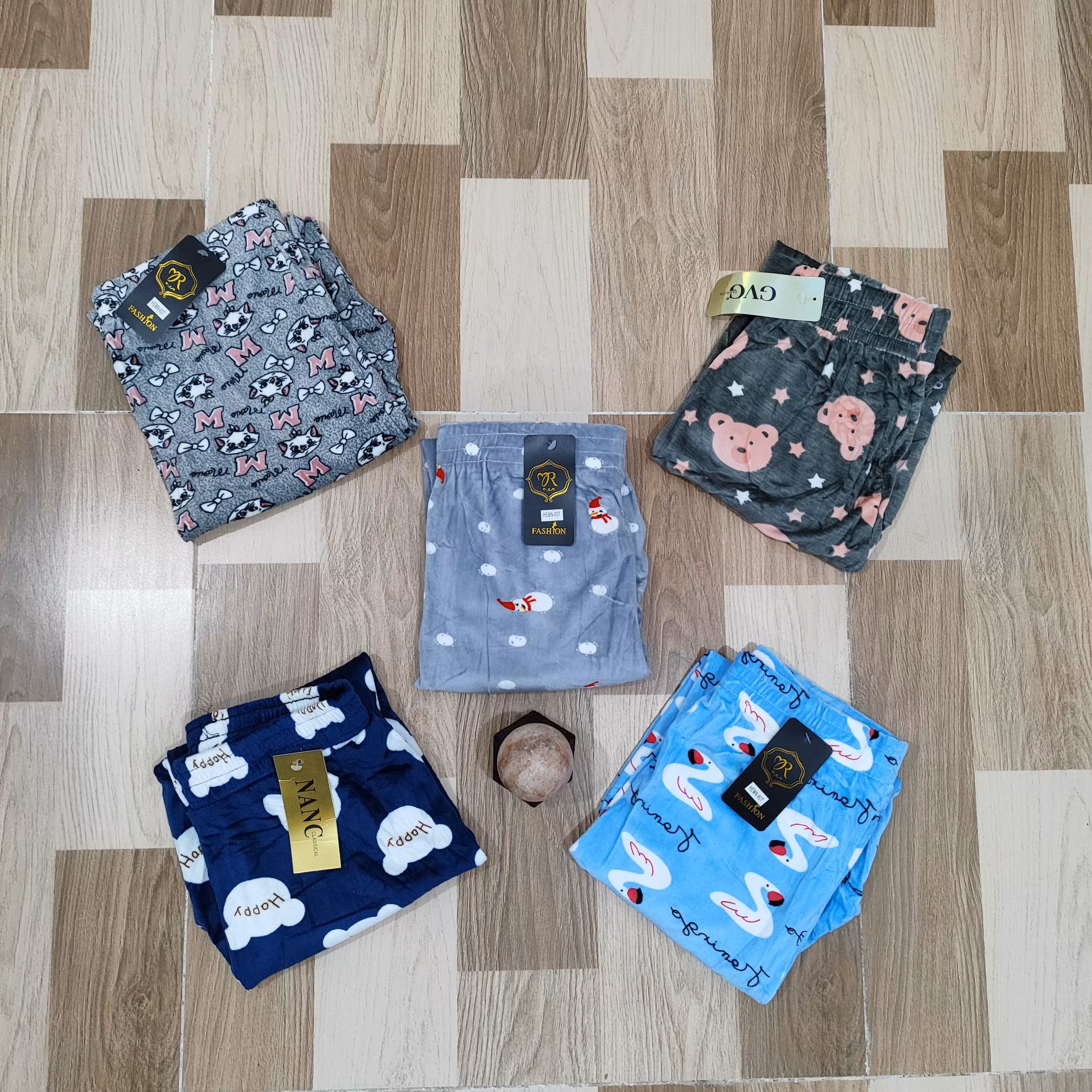 شلوار مخمل استیکر دار ارسال به سراسر کشورپس کرایه 