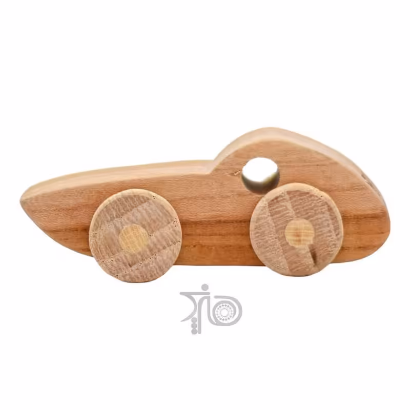 ماشین مسابقه چوبی دستساز