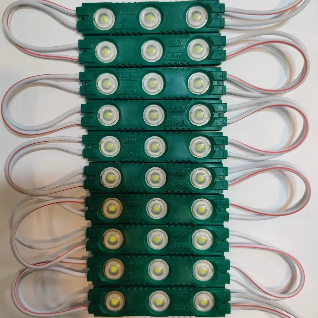 ریسه بلوکیSMD لیزری سبز . 12 ولت( قیمت مندرج برای یک عدد ریسه میباشد)