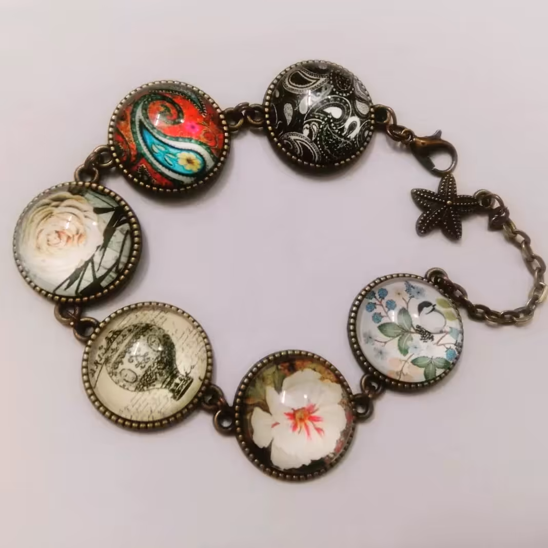 دستبند رزینی بسیار خاص و زیبا