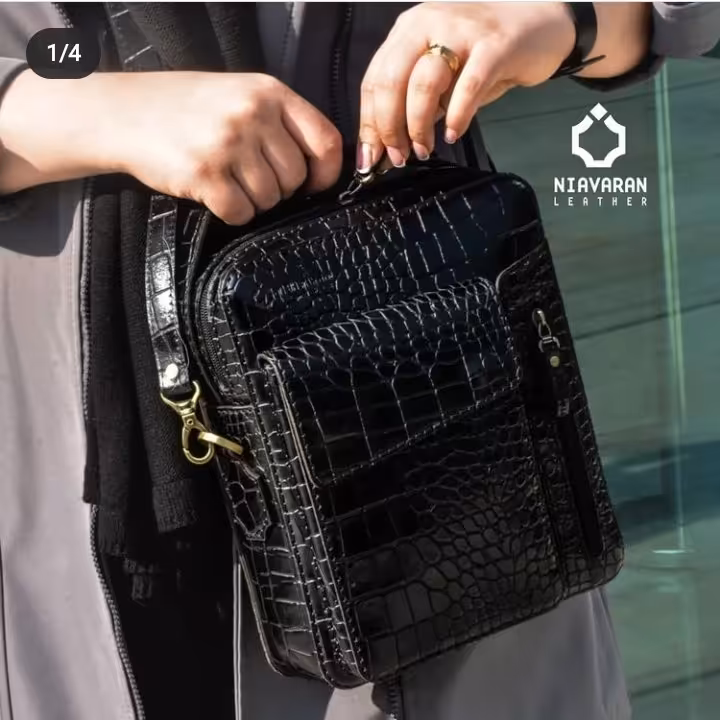 کیف چرم یه وری دست دوز 