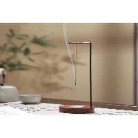 خوشبوکننده اتاق نگهدارنده سوتیکارت و بخور دادن قطعات میله آهنی در زیر بدنه چوبی STOREMAX