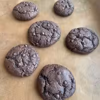 کوکی شکلاتی 