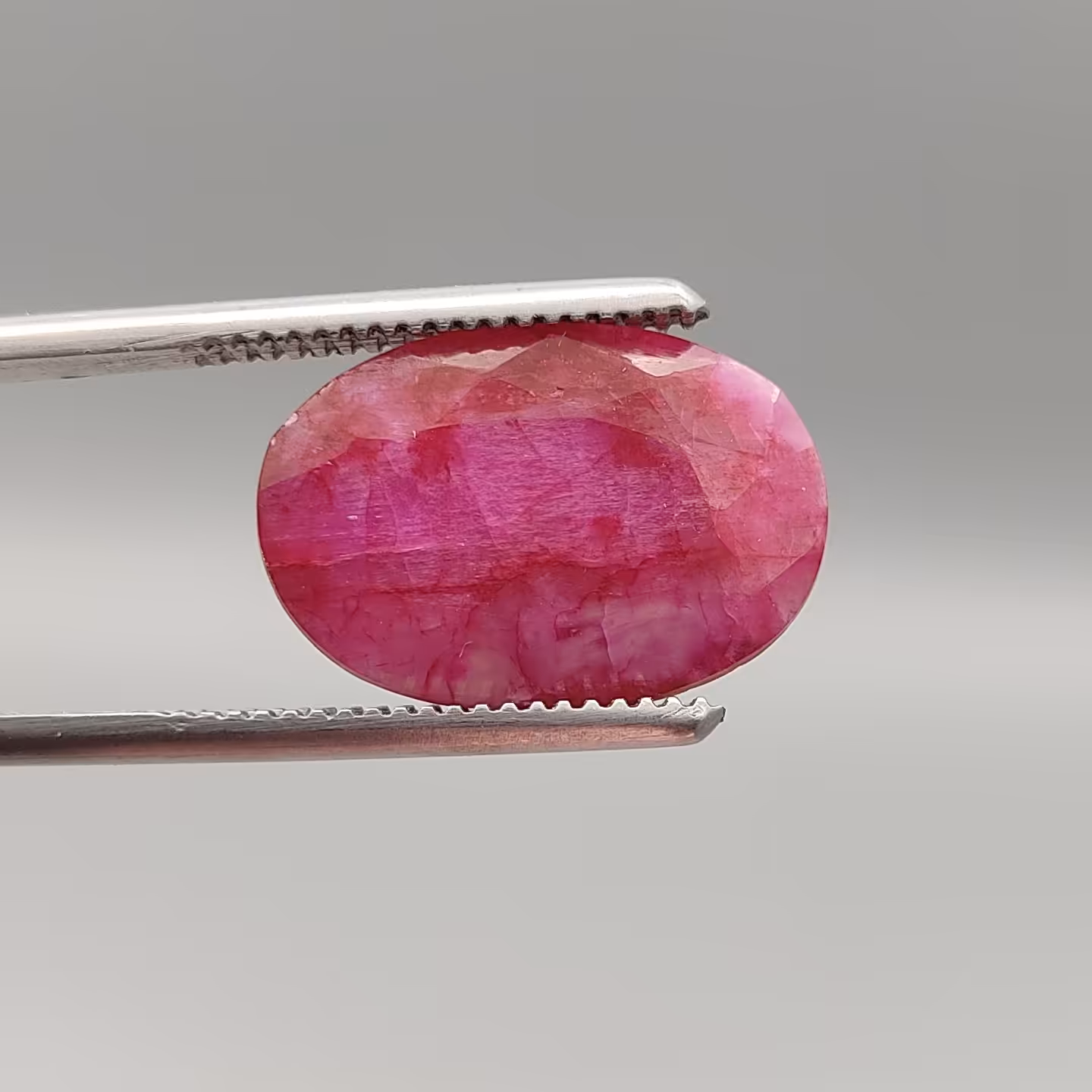 یاقوت سرخ طبیعی و معدنی اصل 9.75 قیراط 18 میل 