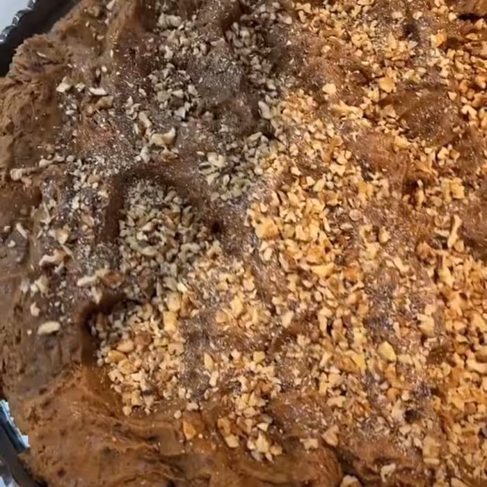 حلوا خرمایی گردویی نرم و خوشمزه بهترین نوع خرما میشه گفت شکلات خرمایی 