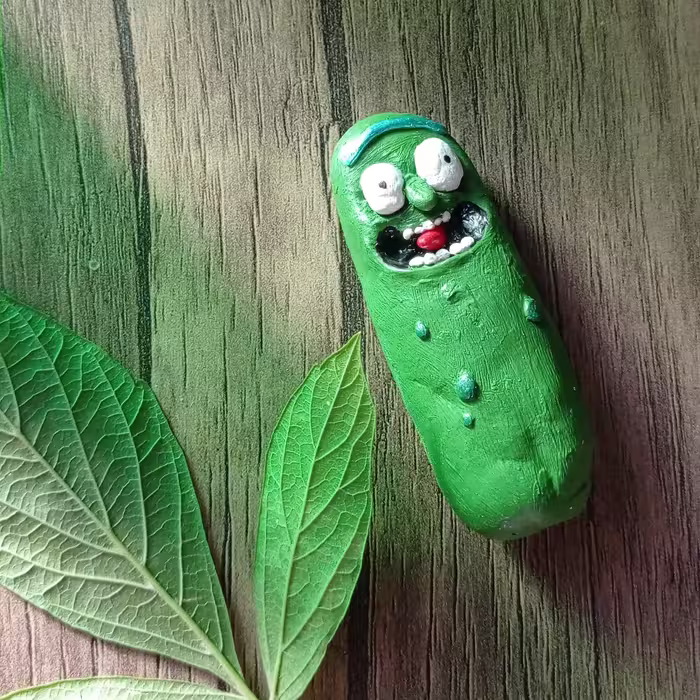 فیگور ریک از سریال ریک و مورتی  rick and morty - pickle rick