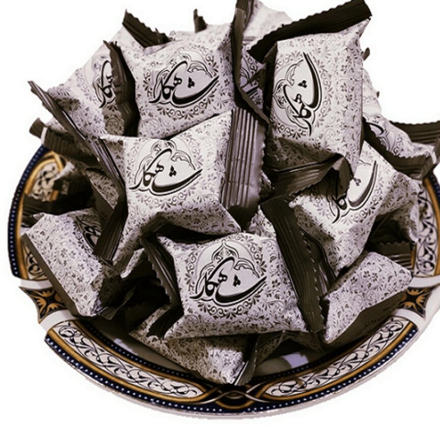 گز 38 درصد مغز پسته شاهکار 100 گرمی (پسته خالص،ترنجبینی با عسل طبیعی و گلاب)